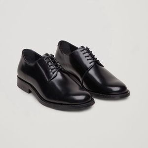 COS Women’s Black Round-toe Leather Oxfords Size 8